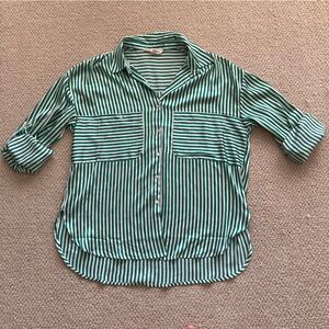 Vine & Love Striped Oversized Button Down Blouse Shirt Top Size Small Silky EUC